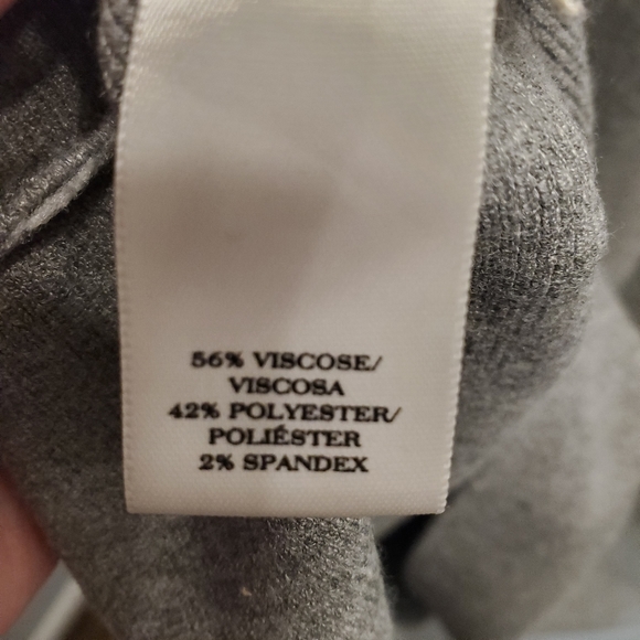 Ann Taylor Grey Knit Knee-Length Circle Skirt Size M - Picture 5 of 6